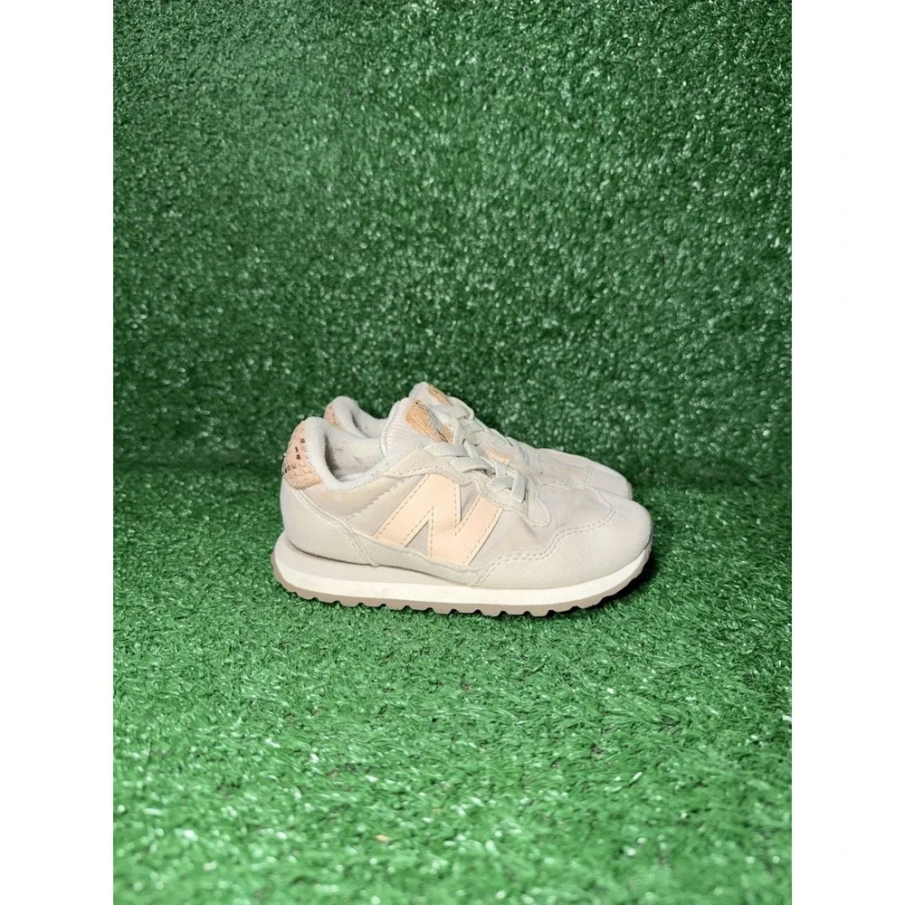 New Balance 237 Toddler Size 9C Beige Slip On Walking Shoes Comfort Sneakers